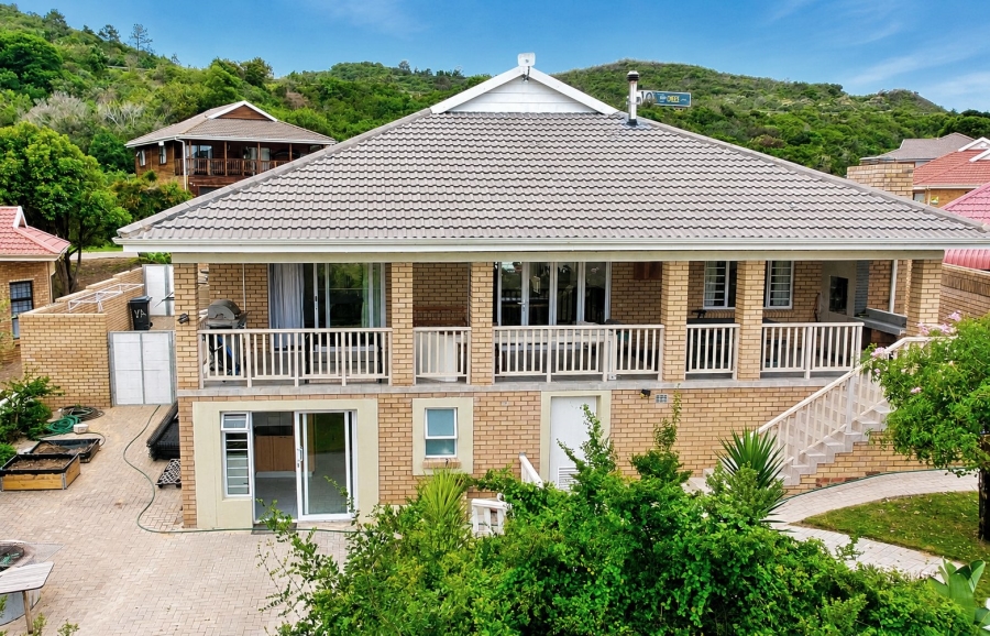 4 Bedroom Property for Sale in Dolphin Creek Golf Estate Western Cape